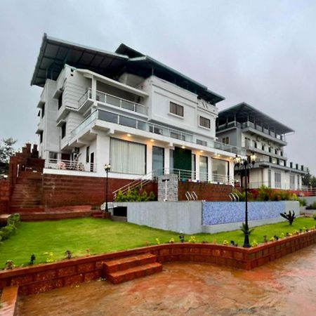 The Leaf Resort Mahabaleshwar Exterior photo
