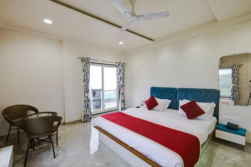 The Leaf Resort Mahabaleshwar Exterior photo